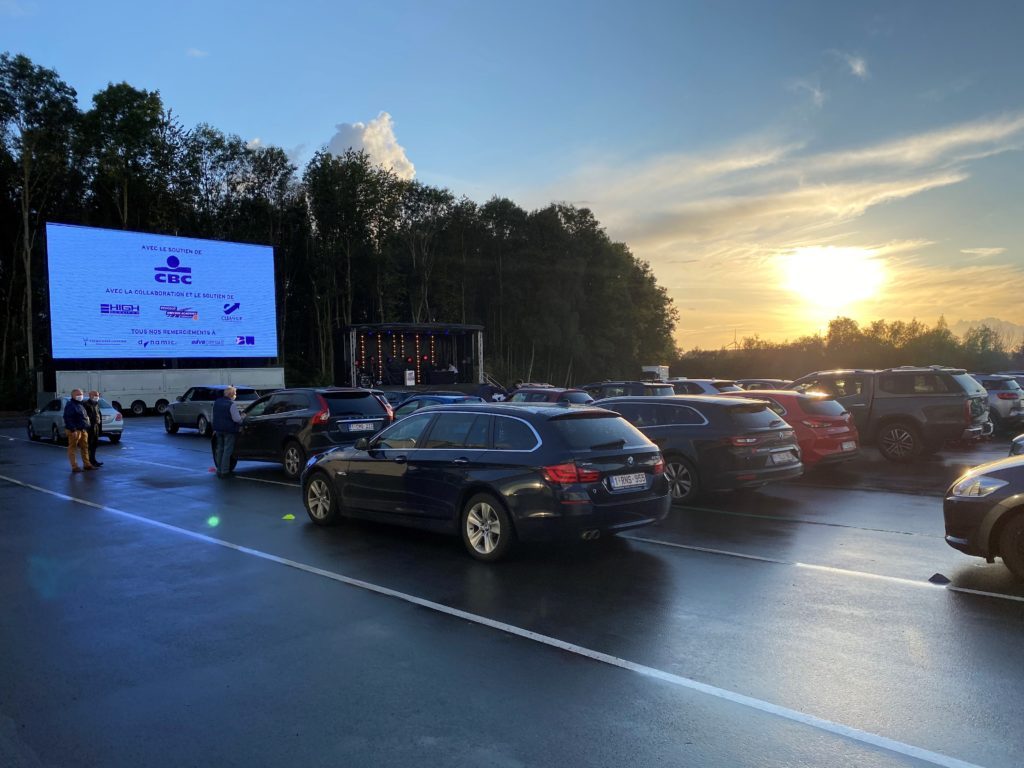 91m² mobile LED Screen tijdens een Drive-in event