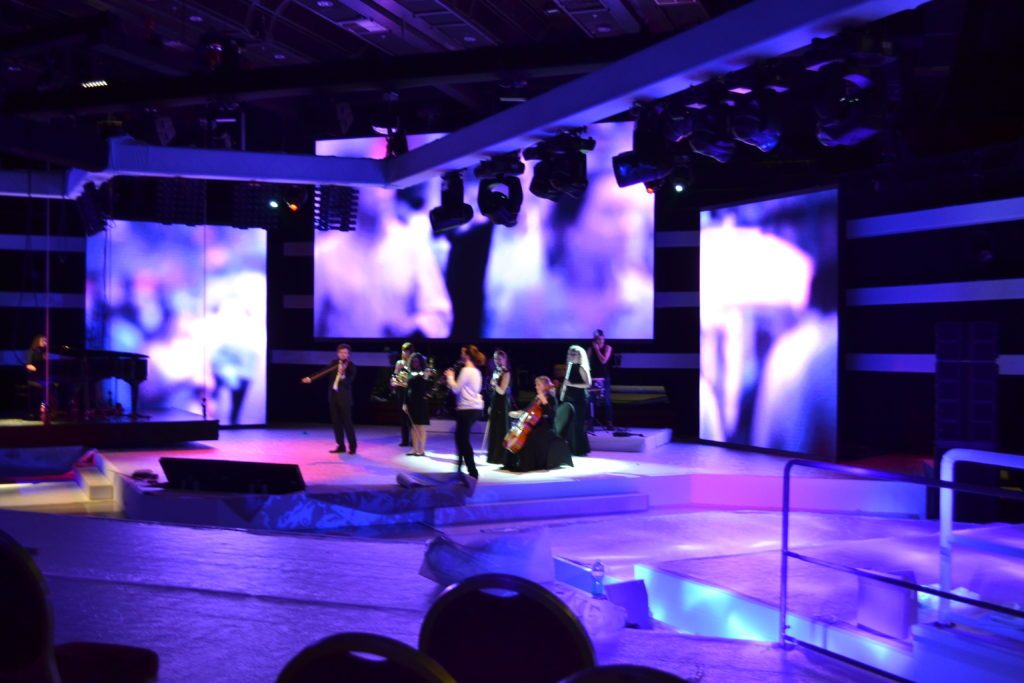 Music Concert with 3 LED walls - led screen music events - led scherm voor muziekevenement - Écran LED pour événement musical